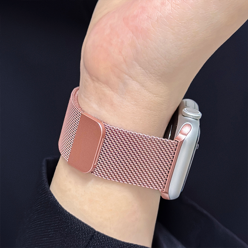 Milanese loop strap For Apple  - Milanese Loop Magnetic recension och pris